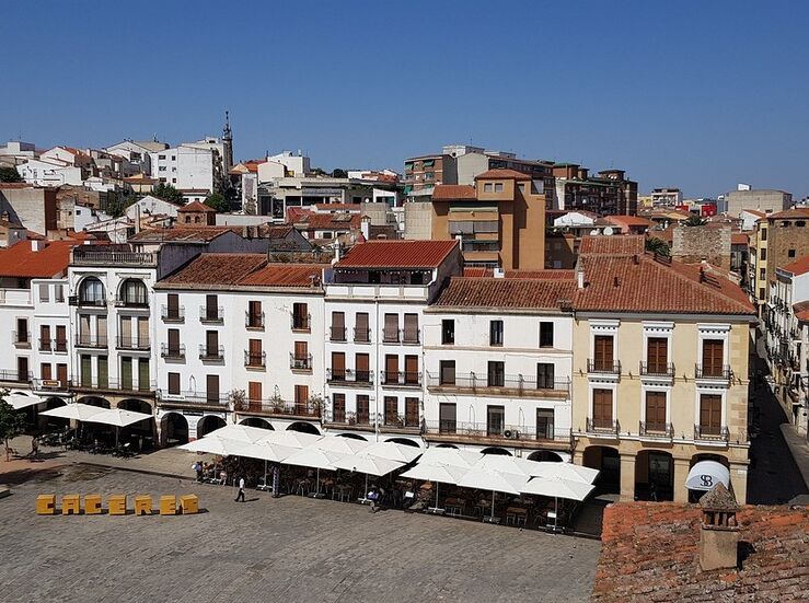 Mudarse a Cceres una decisin que combina historia cultura y calidad de vida